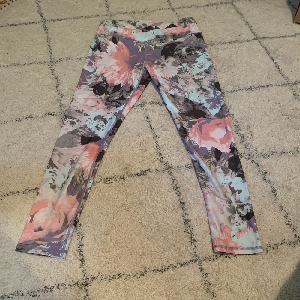 Fabletics Size Small Workout leggings